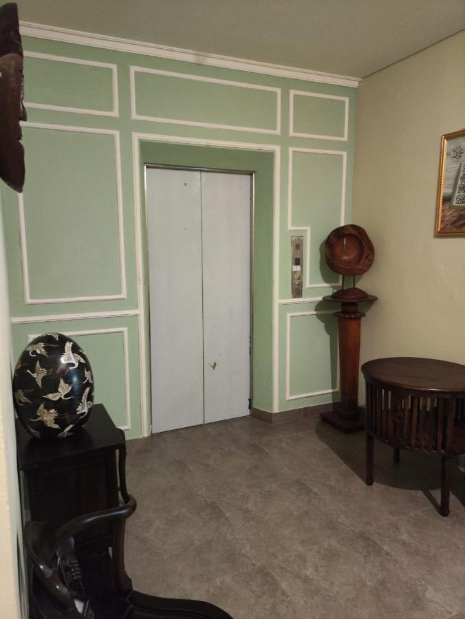 Rumah Pondok Pinang ジャカルタ エクステリア 写真